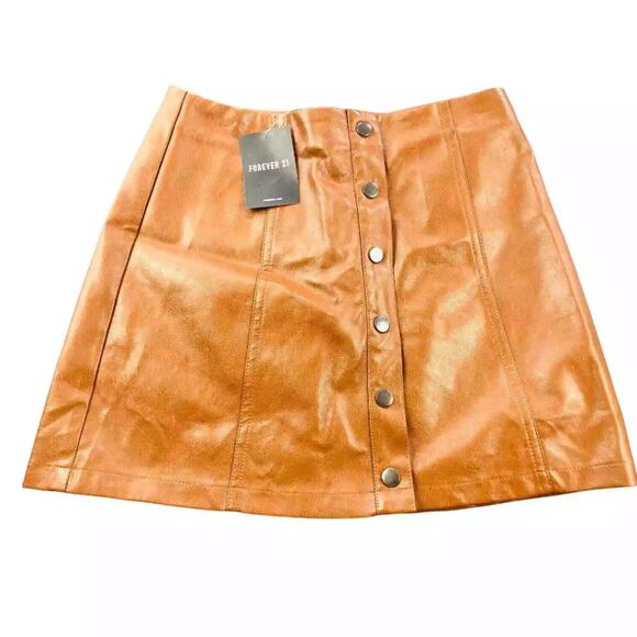 NWT Forever 21 Womens Faux Leather High Waisted Button Brown Mini Skirt Small - Picture 1 of 5